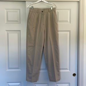 EUC LLBean Womens Khaki Pant